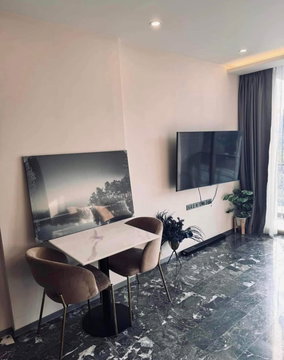 1Bed | 1Bath | BTS Thong Lo | 43sqm | THB 33,000/mo | Fl.5 — 168 Sukhumvit 36 Bangkok