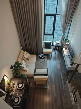 1 ห้องนอน | 1 ห้องน้ำ | MRT Phra Ram 9 | 33 ตร.ม. | 28,000 บาท/เดือน | ชั้น 27 — Knightsbridge Space Rama 9 กรุงเทพฯ