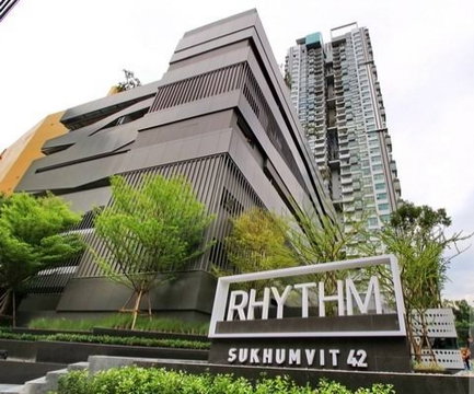 1 ห้องนอน | 1 ห้องน้ำ | BTS Ekkamai | 48 ตร.ม. | 30,000 บาท/เดือน | ชั้น 5 — Rhythm Sukhumvit 42 กรุงเทพฯ