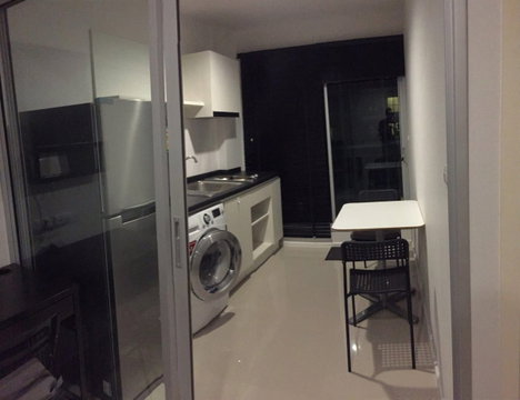 1Bed | 1Bath | MRT Phra Ram 9 | 32sqm | THB 12,000/mo | Fl.18 — Aspire Rama 9 Bangkok