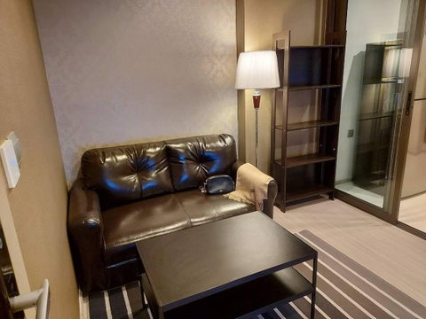 1Bed | 1Bath | MRT Phetchaburi | 33sqm | THB 20,000/mo | Fl.23 — Life Asoke Rama 9 Bangkok