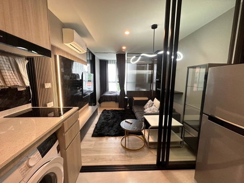 1 ห้องนอน | 1 ห้องน้ำ | MRT Hua Lamphong | 26 ตร.ม. | 16,000 บาท/เดือน | ชั้น 4 — Origin Play กรุงเทพฯ