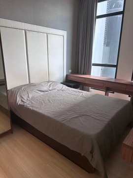 1 ห้องนอน | 1 ห้องน้ำ | BTS Ekkamai | 30 ตร.ม. | 17,000 บาท/เดือน | ชั้น 21 — The Capital Ekamai - Thonglor กรุงเทพฯ