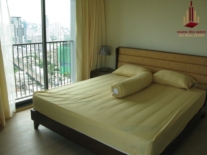 ให้เช่าคอนโด 3 ห้องนอน 110 ตร.ม. โนเบิล รีมิกซ์