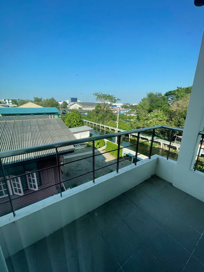 รูป ขายทาวน์โฮม 3 ชั้น ห้องมุม หมู่บ้านศุภาลัยสวนหลวง - รูปที่ 29/37