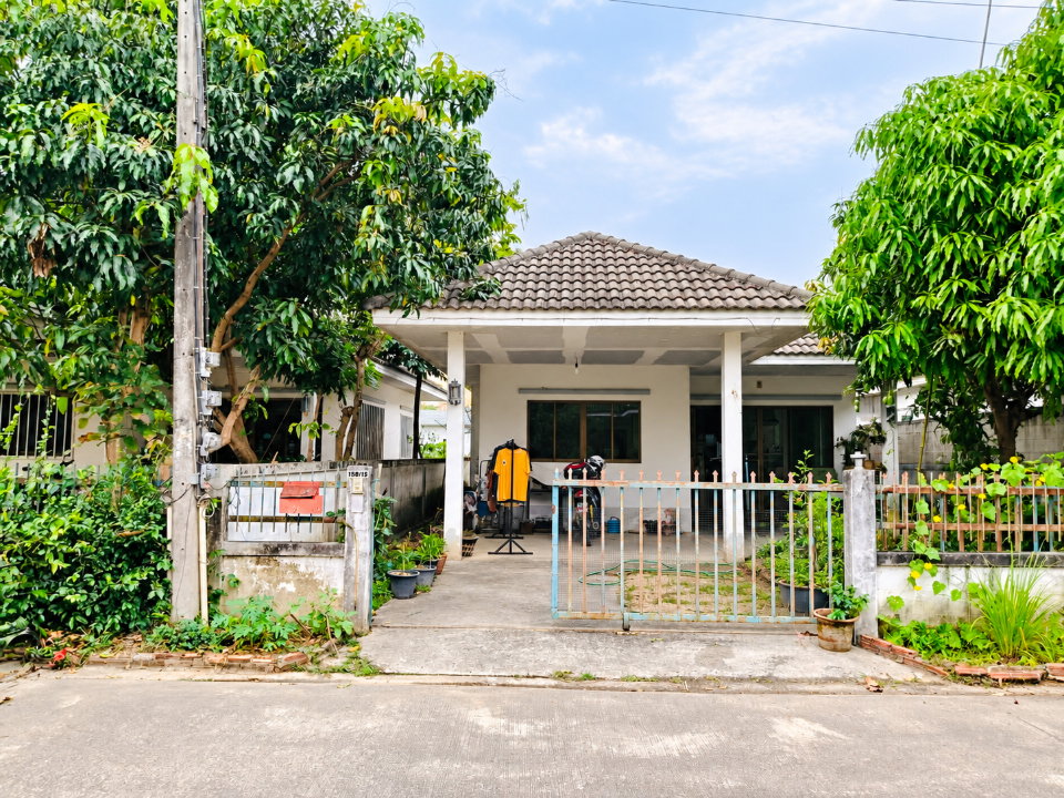รูป 🏡🔥 บ้านเดี่ยว 1.1 ล้าน! ราคาดีมาก ทำเลแถวตลาดแม่คือ – บ่อสร้าง T. 063-6649056 - รูปที่ 1/7