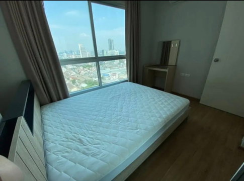 1 ห้องนอน | 1 ห้องน้ำ | BTS Surasak | 30 ตร.ม. | 12,000 บาท/เดือน | ชั้น 26 — Fuse Chan - Sathorn กรุงเทพฯ
