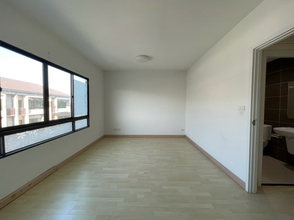 รูป ขายทาวน์โฮม 3 ชั้น หมู่บ้าน The Connect U3 ซ.เฉลิมพระเกียรติ 67 - รูปที่ 26/32
