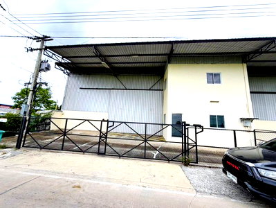 เช่าโรงงาน ปทุมธานี : ให้เช่า โกดัง  สถานีจ่ายน้ำคลองสี่ คลองสี่ตะวันออก  ให้เช่าโกดังแ ติดถนน Motorway มี 3