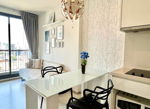 1Bed | 1Bath | BTS Ekkamai | 35sqm | THB 25,000/mo | Fl.17 — Rhythm SUKUMVIT42 Bangkok
