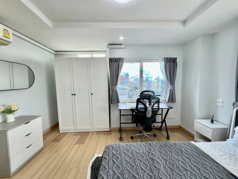 1Bed | 1Bath | BTS Thong Lo | 37sqm | THB 20,000/mo | Fl.16 — Thru Thonglor Bangkok