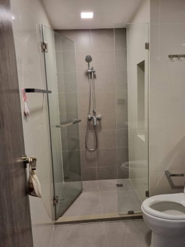 1Bed | 1Bath | BTS Nana | 36sqm | THB 23,000/mo | Fl.8 — Venio Sukhumvit 10 Bangkok