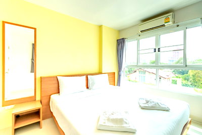 Condos for rent : 1Bed | 1Bath | BTS Thong Lo | 35sqm | THB 17,000/mo | Fl.1 — The Room Sukhumvit 38 Bangkok