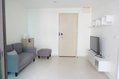 1 ห้องนอน | 1 ห้องน้ำ | MRT Khlong Toei | 29 ตร.ม. | 12,000 บาท/เดือน | ชั้น 6 — Condolette Pixel Sathorn กรุงเทพฯ