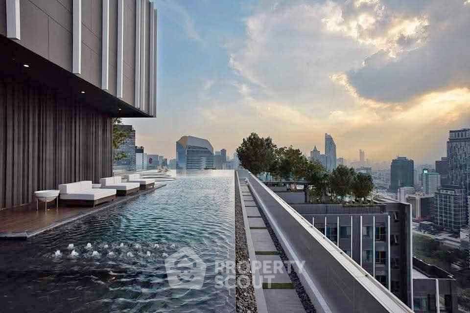picture 1-BR Condo At Life One Wireless Near BTS Phloen Chit (ID 2367723) - 2/9