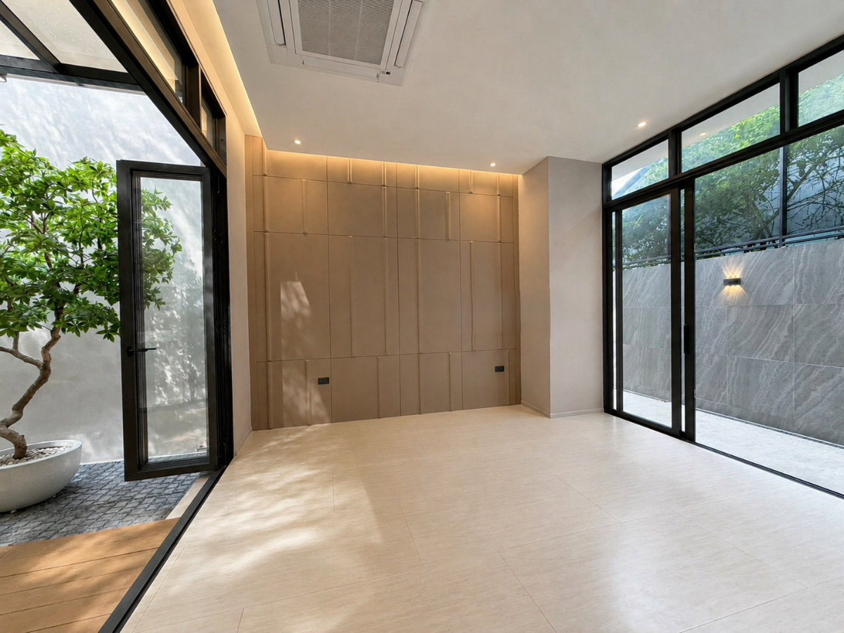 รูป R447 🏡 บ้านเดี่ยวสร้างใหม่ ชั้นเดียว | นวมินทร์ 24 อยู่สบายทุกวัย ไม่ต้องขึ้นลงบันได เพียง 15.15 ล้านเท่านั้น - รูปที่ 19/28