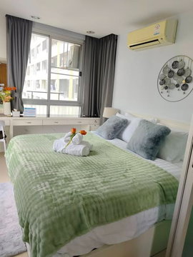 1 ห้องนอน | 1 ห้องน้ำ | BTS Saphan Taksin | 38 ตร.ม. | 13,000 บาท/เดือน | ชั้น 11 — The Station Condo กรุงเทพฯ