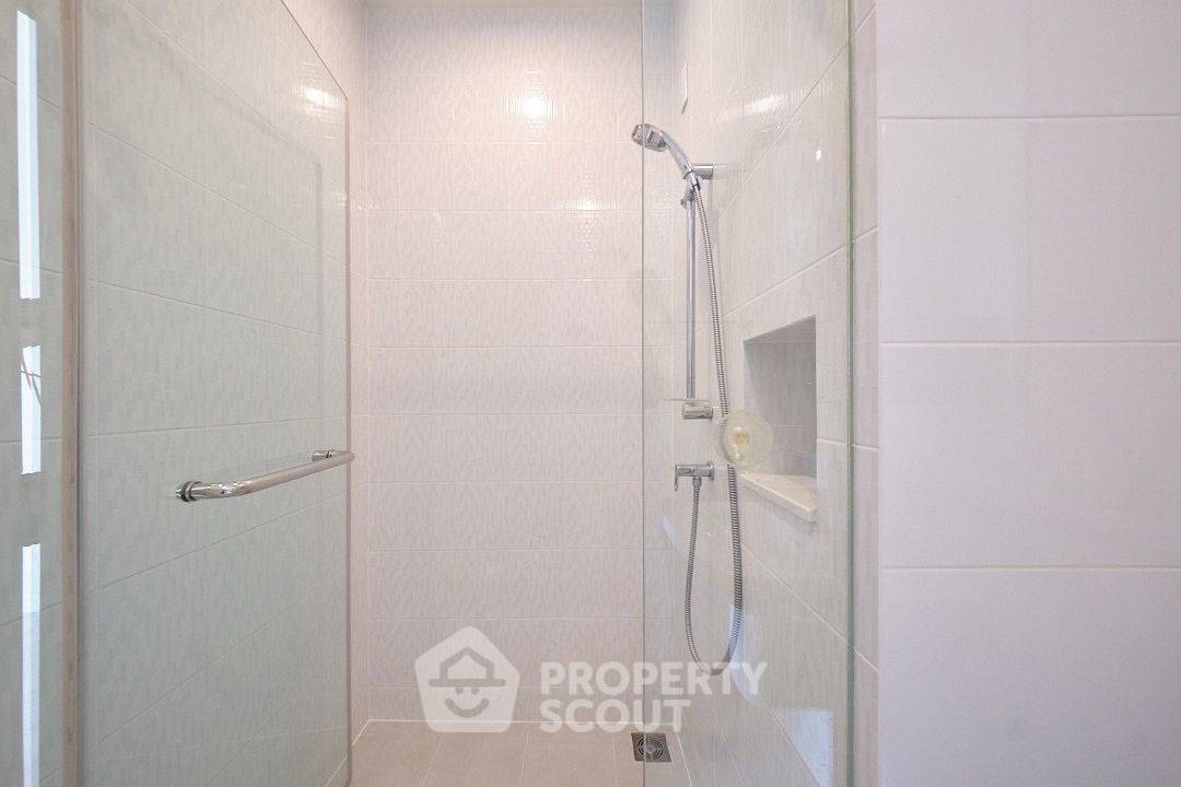 รูป คอนโด 1-ห้องนอน ที่ เดอะ นิช ไพรด์ ทองหล่อ เพชรบุรี ใน บางกะปิ (ID 3270761) - รูปที่ 10/13