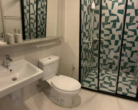 1 ห้องนอน | 1 ห้องน้ำ | BTS Phra Khanong | 32 ตร.ม. | 16,000 บาท/เดือน | ชั้น 8 — The Base Sukhumvit 50 กรุงเทพฯ
