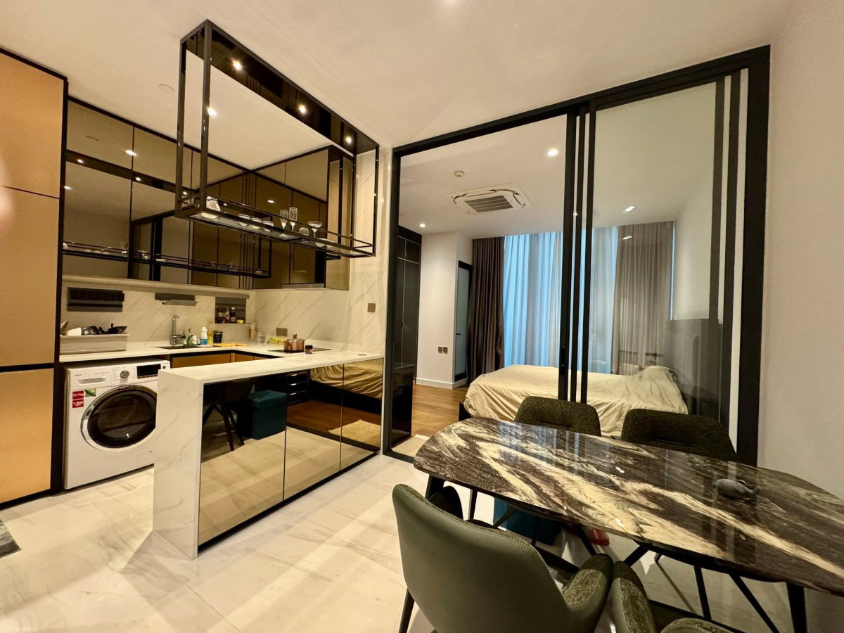 1Bed | 1Bath | BTS Chong Nonsi | 44sqm | THB 52,000/mo | Fl.17 — Supalai Icon Sathorn Bangkok