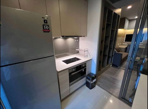 1Bed | 1Bath | BTS Wongwian Yai | 43.5sqm | THB 21,000/mo | Fl.9 — The Room BTS Wongwian Yai Bangkok