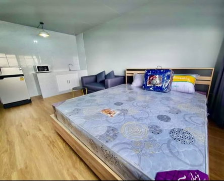 สตูดิโอ | 1 ห้องน้ำ | MRT Kamphaeng Phet | 28 ตร.ม. | 4,000 บาท/เดือน | ชั้น 7 — Popula Condo กรุงเทพฯ