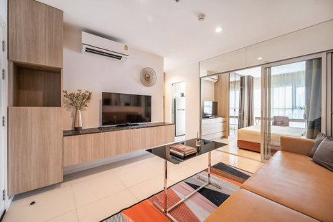 1Bed | 1Bath | BTS Phra Khanong | 39sqm | THB 18,000/mo | Fl.15 — Aspire Sukhumvit 48 Bangkok