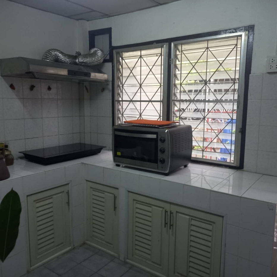 รูป ขายบ้านแฝดหมู่บ้านหลักสี่แลนด์ 35 ตารางวา 3 ห้องนอน 2ห้องน้ำ ใกล้สนามบินดอนเมือง - รูปที่ 10/10