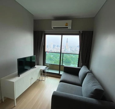 1 ห้องนอน | 1 ห้องน้ำ | BTS Nana | 28 ตร.ม. | 16,000 บาท/เดือน | ชั้น 26 — Lumpini Suite กรุงเทพฯ