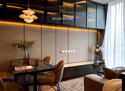 คอนโดให้เช่า : 1 ห้องนอน | 1 ห้องน้ำ | BTS Phrom Phong | 43 ตร.ม. | 40,000 บาท/เดือน | ชั้น 18 — Noble Around Sukhumvit 33 กรุงเทพฯ
