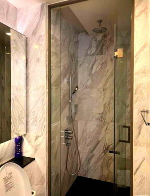 Condos for rent : 1Bed | 1Bath | MRT Lumphini | 50sqm | THB 45,000/mo | Fl.9 — Saladaeng One Bangkok