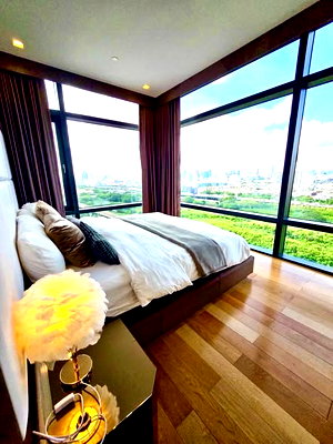 คอนโดให้เช่า : 2 ห้องนอน | 2 ห้องน้ำ | MRT Phetchaburi | 82 ตร.ม. | 75,000 บาท/เดือน | ชั้น 18 — Circle Living Prototype กรุงเทพฯ