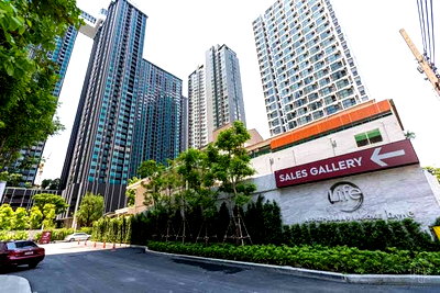 Condos for rent : 1Bed | 1Bath | MRT Phetchaburi | 26sqm | THB 17,000/mo | Fl.21 — Life Asoke-RAMA9 Bangkok