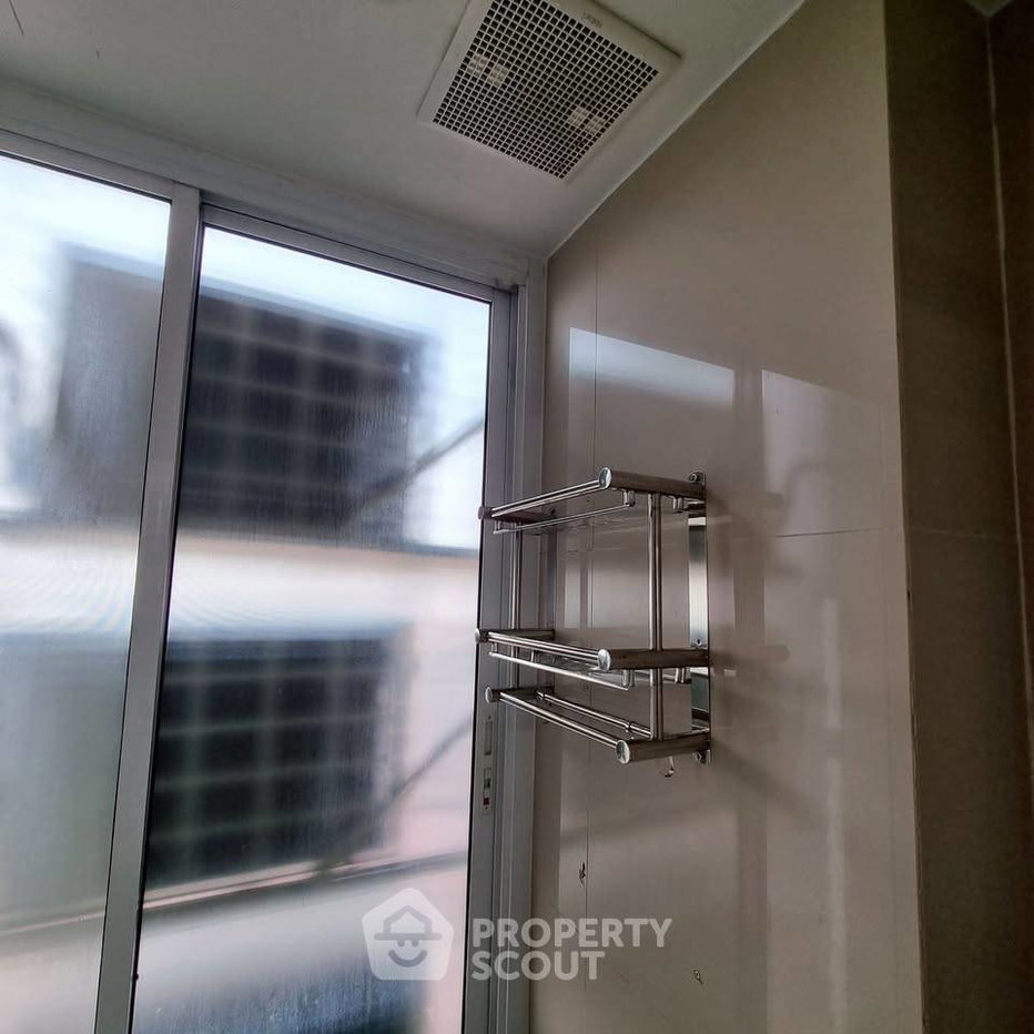 รูป คอนโด 2-ห้องนอน ที่ เจ ดับบลิว บูเลอวาร์ด ศรีวรา คอนโดมิเนียม ใน พลับพลา (ID 3065687) - รูปที่ 17/48