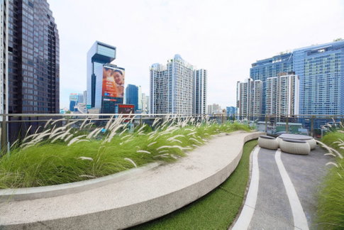 1 ห้องนอน | 1 ห้องน้ำ | MRT Phra Ram 9 | 31.15 ตร.ม. | 23,000 บาท/เดือน | ชั้น 18 — Rhythm Asoke กรุงเทพฯ