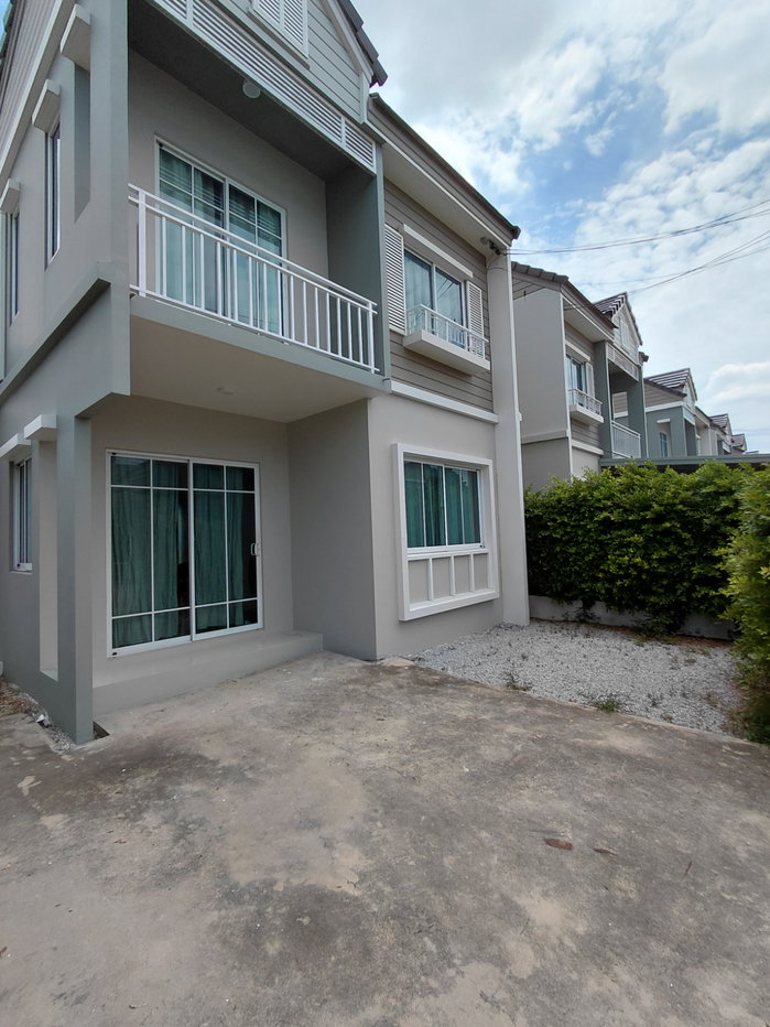 รูป ขายบ้านแฝด หมู่บ้านเดอะวิลเลจ รังสิต-วงแหวน (The Village Rangsit-Wongwaen) - รูปที่ 3/23