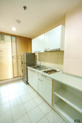 คอนโดให้เช่า : 1 ห้องนอน | 1 ห้องน้ำ | BTS Talat Phlu | 42 ตร.ม. | 13,000 บาท/เดือน | ชั้น 4 — Condo Life @ Thapra กรุงเทพฯ