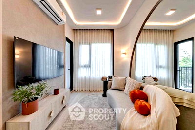 Condos for sale : 1-BR Condo at COBE Ratchada-Rama 9 near MRT Huai Khwang (ID 3270429)