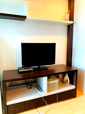 คอนโดให้เช่า : สตูดิโอ | 1 ห้องน้ำ | BTS Saphan Taksin | 38 ตร.ม. | 12,000 บาท/เดือน | ชั้น 12 — The Station Sathorn - Bangrak กรุงเทพฯ