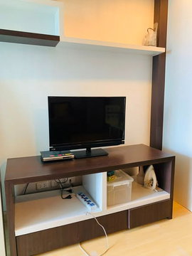 สตูดิโอ | 1 ห้องน้ำ | BTS Saphan Taksin | 38 ตร.ม. | 12,000 บาท/เดือน | ชั้น 12 — The Station Sathorn - Bangrak กรุงเทพฯ