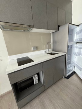 1Bed | 1Bath | MRT Phra Ram 9 | 30sqm | THB 17,000/mo | Fl.23 — Rhythm Asoke 2 Bangkok