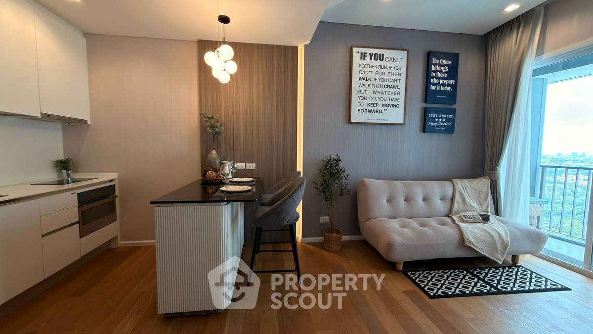 picture 30th-Floor 2-BR The Saint Residences Near MRT Phahon Yothin (ID 3270353) - 1/17