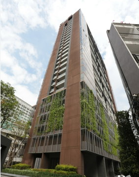1 ห้องนอน | 1 ห้องน้ำ | BTS Ekkamai | 46 ตร.ม. | 35,000 บาท/เดือน | ชั้น 15 — The Lofts Ekkamai กรุงเทพฯ