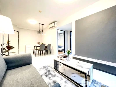 Condos for sale : Rare unit!!! Renovated room for sale with big living space 6745623
