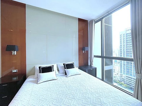 1 ห้องนอน | 1 ห้องน้ำ | BTS Phrom Phong | 45 ตร.ม. | 36,000 บาท/เดือน | ชั้น 18 — The Address Sukhumvit 28 กรุงเทพฯ