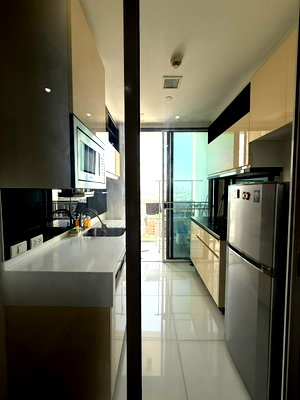 คอนโดให้เช่า : 1 ห้องนอน | 1 ห้องน้ำ | MRT Sutthisan | 45 ตร.ม. | 20,000 บาท/เดือน | ชั้น 17 — The Room Sukhumvit 62 กรุงเทพฯ