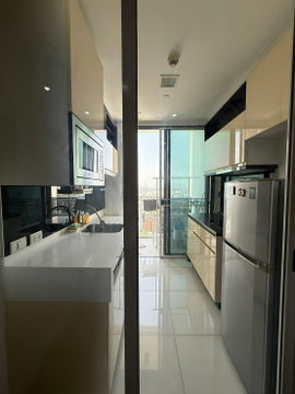1 ห้องนอน | 1 ห้องน้ำ | MRT Sutthisan | 45 ตร.ม. | 20,000 บาท/เดือน | ชั้น 17 — The Room Sukhumvit 62 กรุงเทพฯ