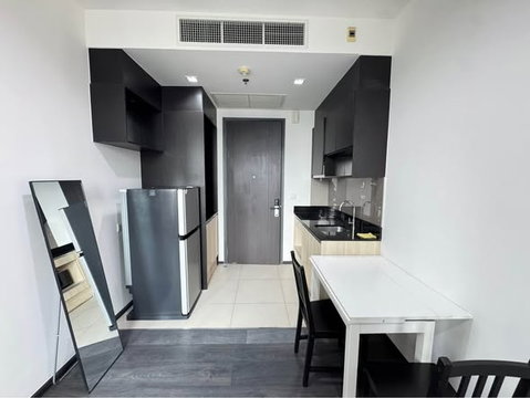 1 ห้องนอน | 1 ห้องน้ำ | BTS Asok | 35 ตร.ม. | 22,000 บาท/เดือน | ชั้น 14 — Edge Sukhumvit 23 กรุงเทพฯ