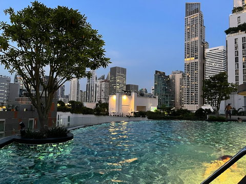 1Bed | 1Bath | BTS Nana | 23sqm | THB 15,000/mo | Fl.9 — 15 Sukhumvit Residences Bangkok