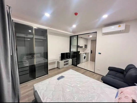 1Bed | 1Bath | MRT Huai Khwang | 29sqm | THB 19,000/mo | Fl.5 — Soho Bangkok Ratchada Bangkok